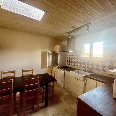 - Maison De Charme Holiday home Saint-Vivien-de-Medoc